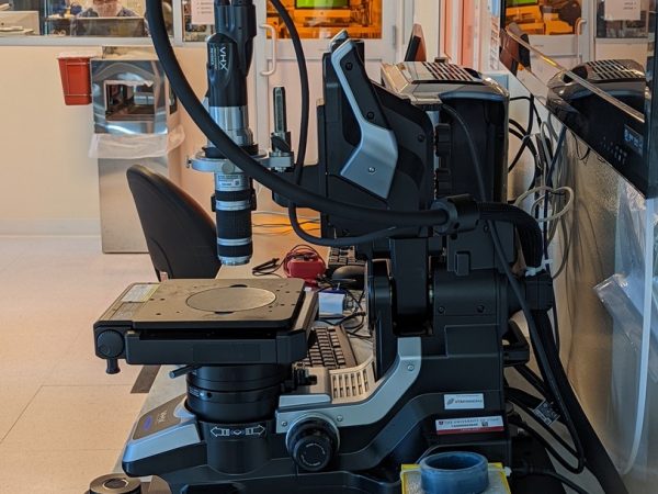 Utah--NanoFab Tour Microscopy SEM TEM _Image Courtesy Omni Nano